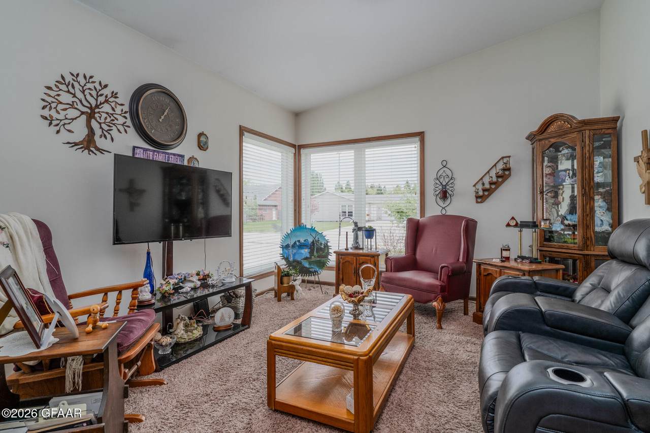 https://bt-photos.global.ssl.fastly.net/grandforks/1280_boomver_1_26-746-2.jpg