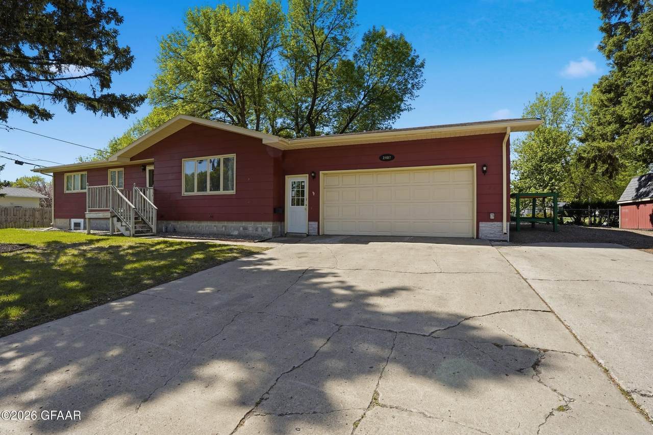 https://bt-photos.global.ssl.fastly.net/grandforks/1280_boomver_1_26-750-2.jpg