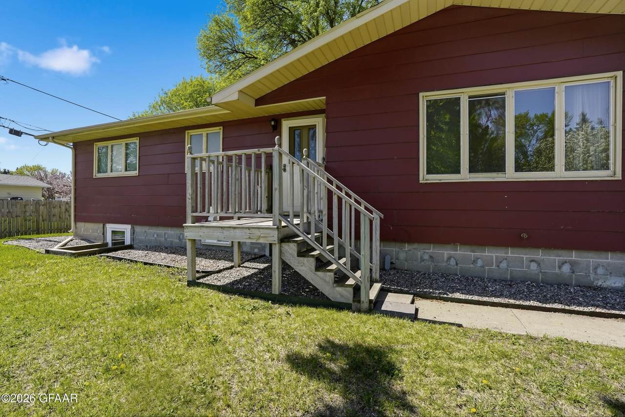 https://bt-photos.global.ssl.fastly.net/grandforks/1280_boomver_1_26-750-2.jpg