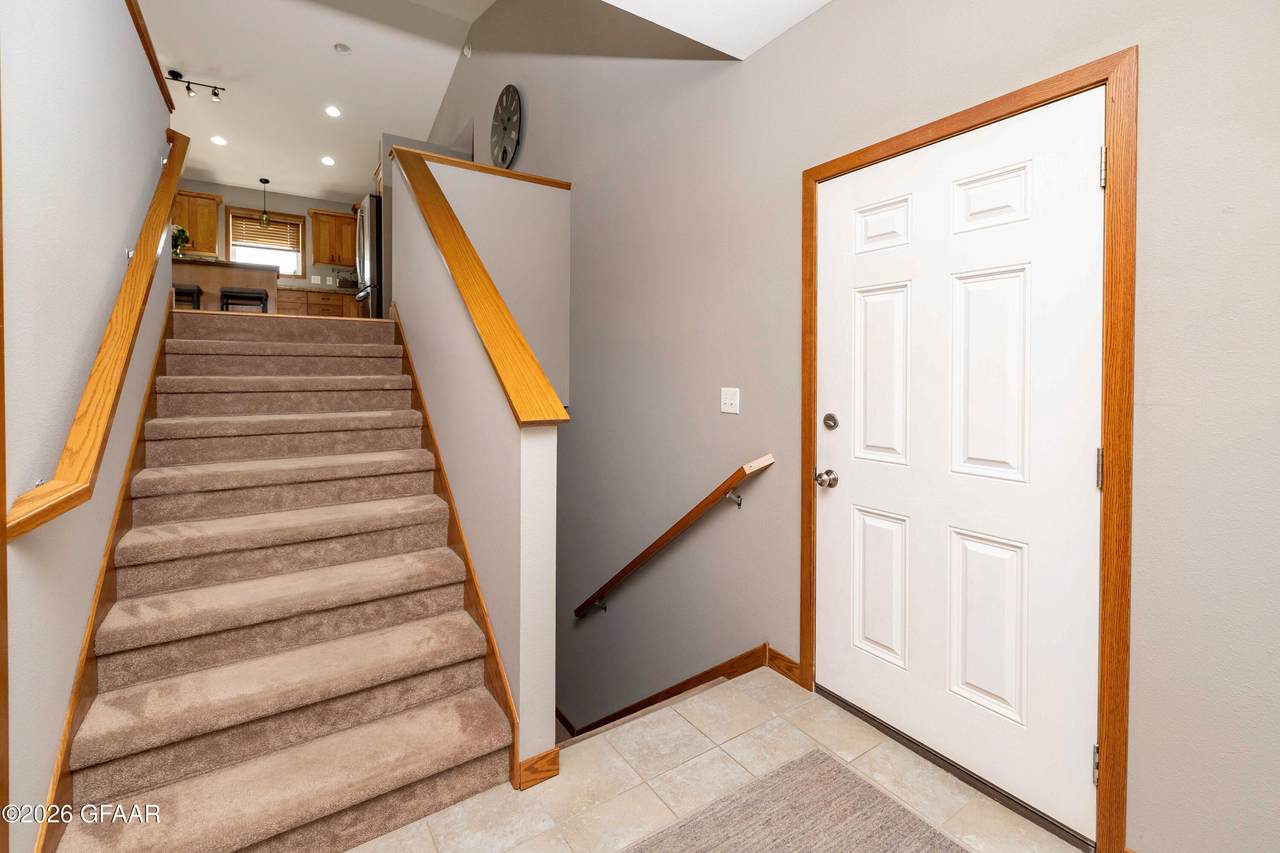 https://bt-photos.global.ssl.fastly.net/grandforks/1280_boomver_1_26-765-2.jpg