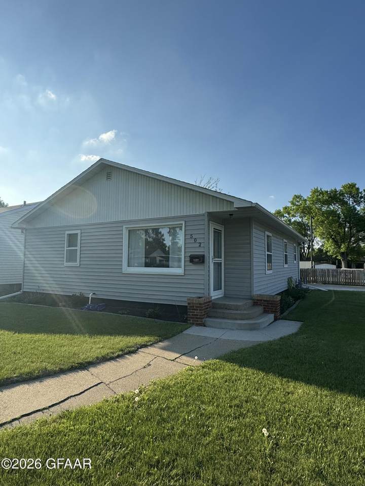 502 13TH Street - Photo 1