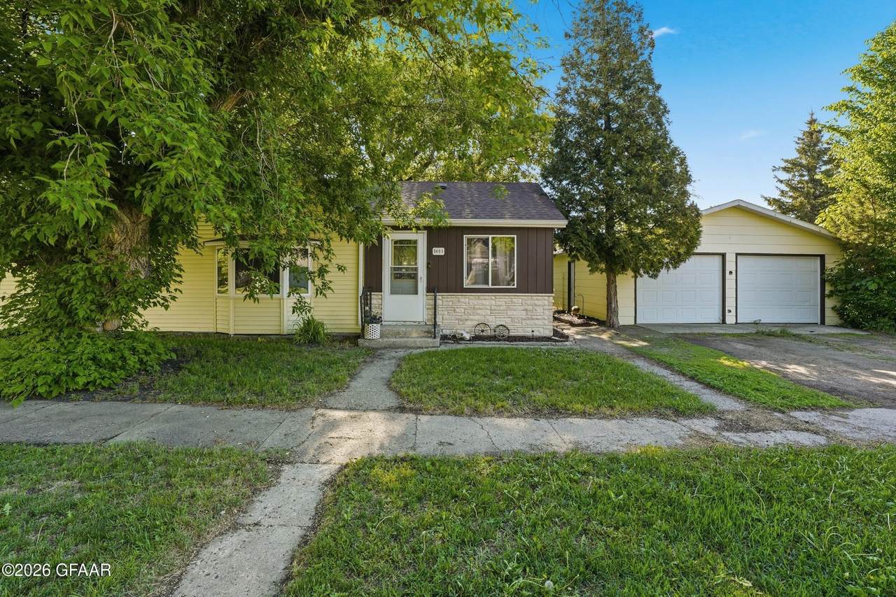 1011 3RD Avenue - Photo 1