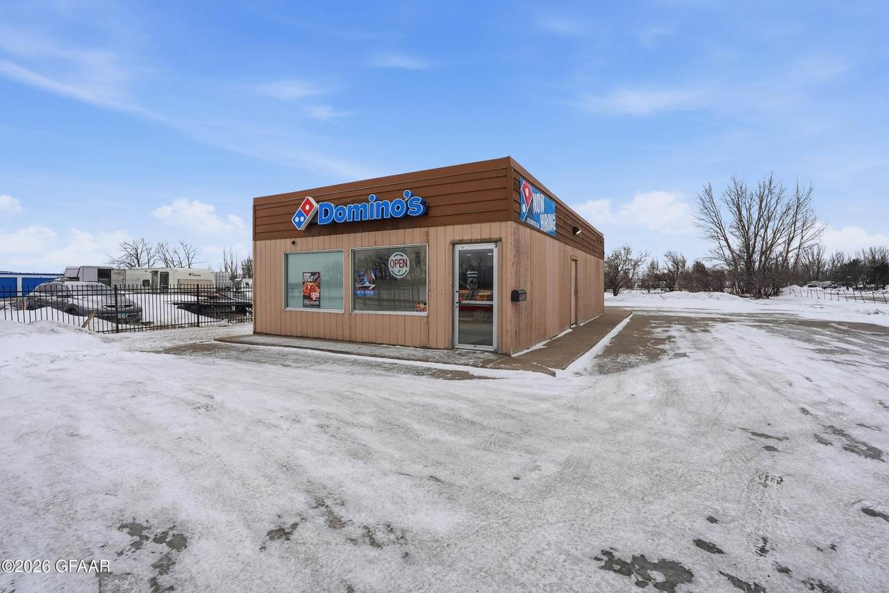 400 A Avenue - Photo 1