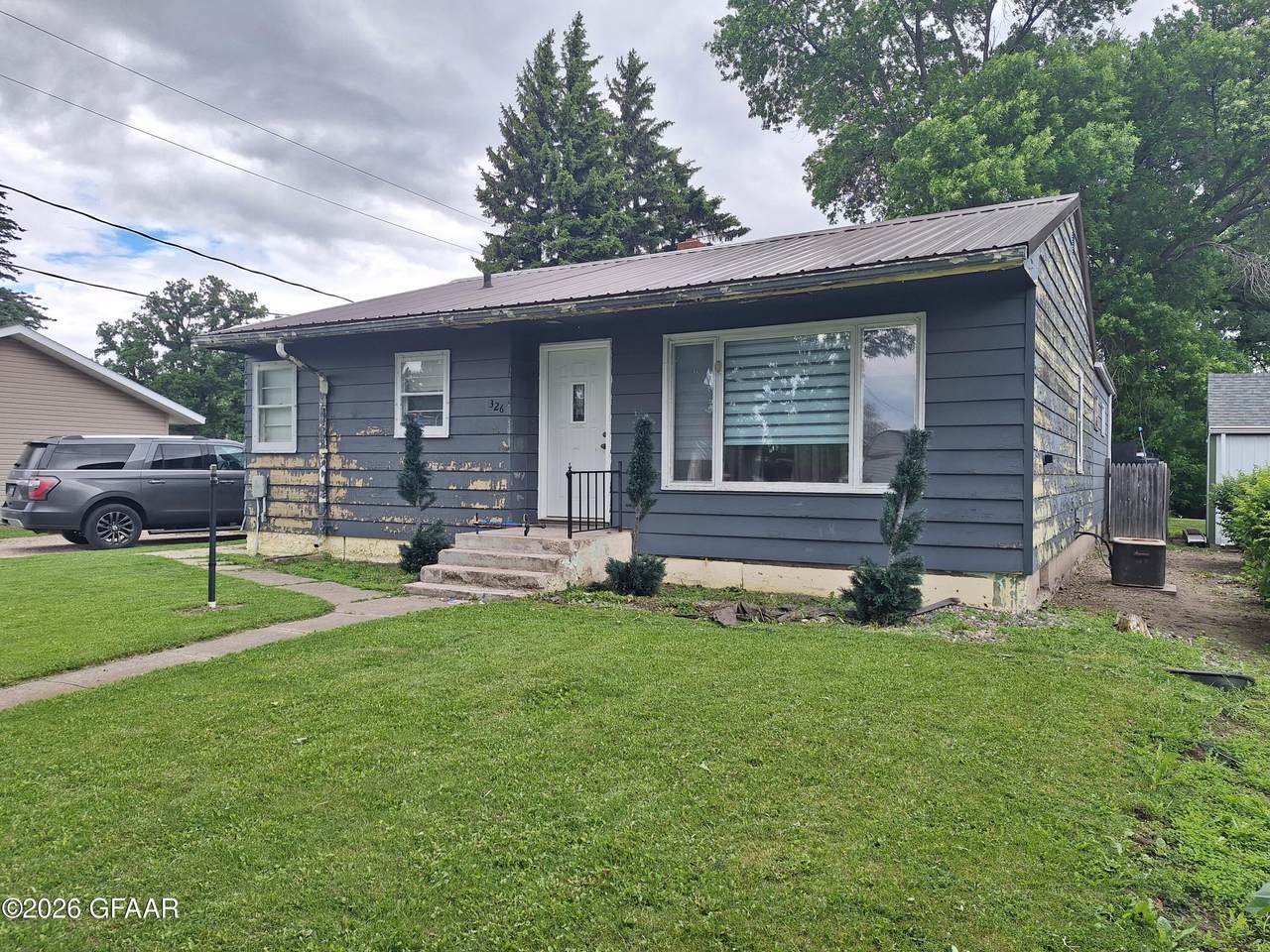326 Madison Avenue - Photo 1