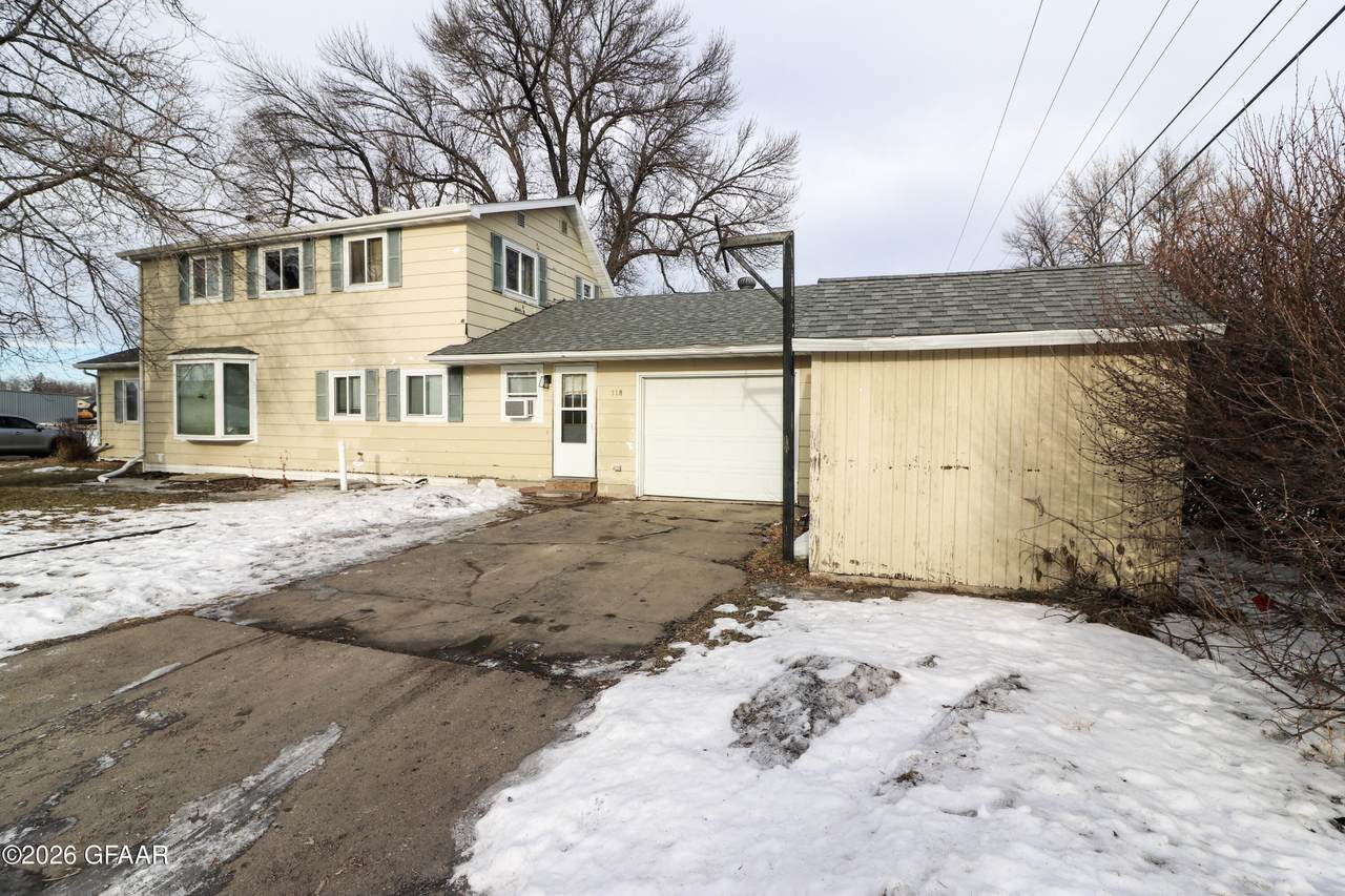 118 2ND Avenue - Photo 1