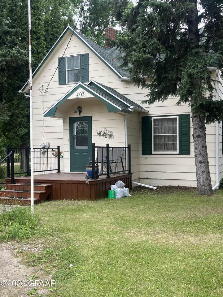 407 Vesta Street - Photo 1