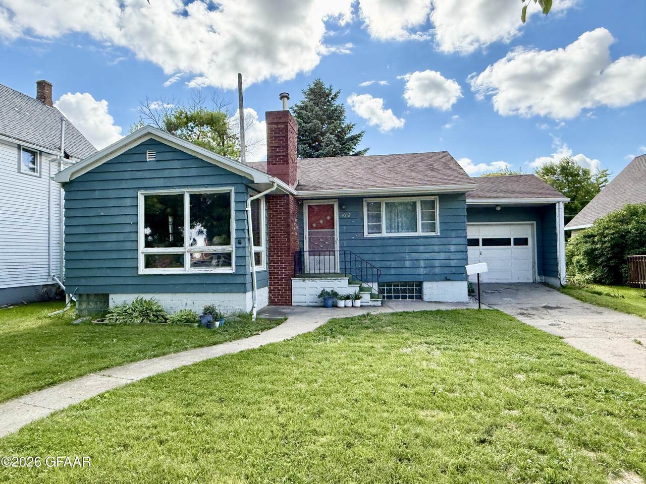 1012 4TH Street - Photo 1