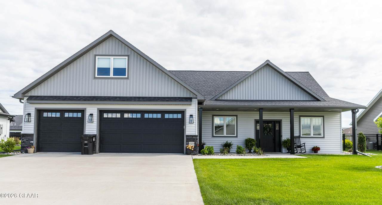 1509 59TH Avenue - Photo 1