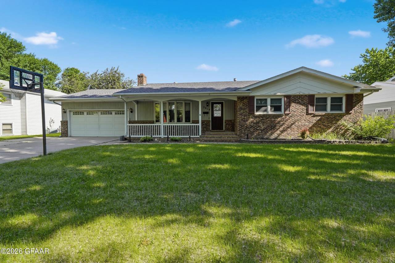 3614 12TH Avenue - Photo 1