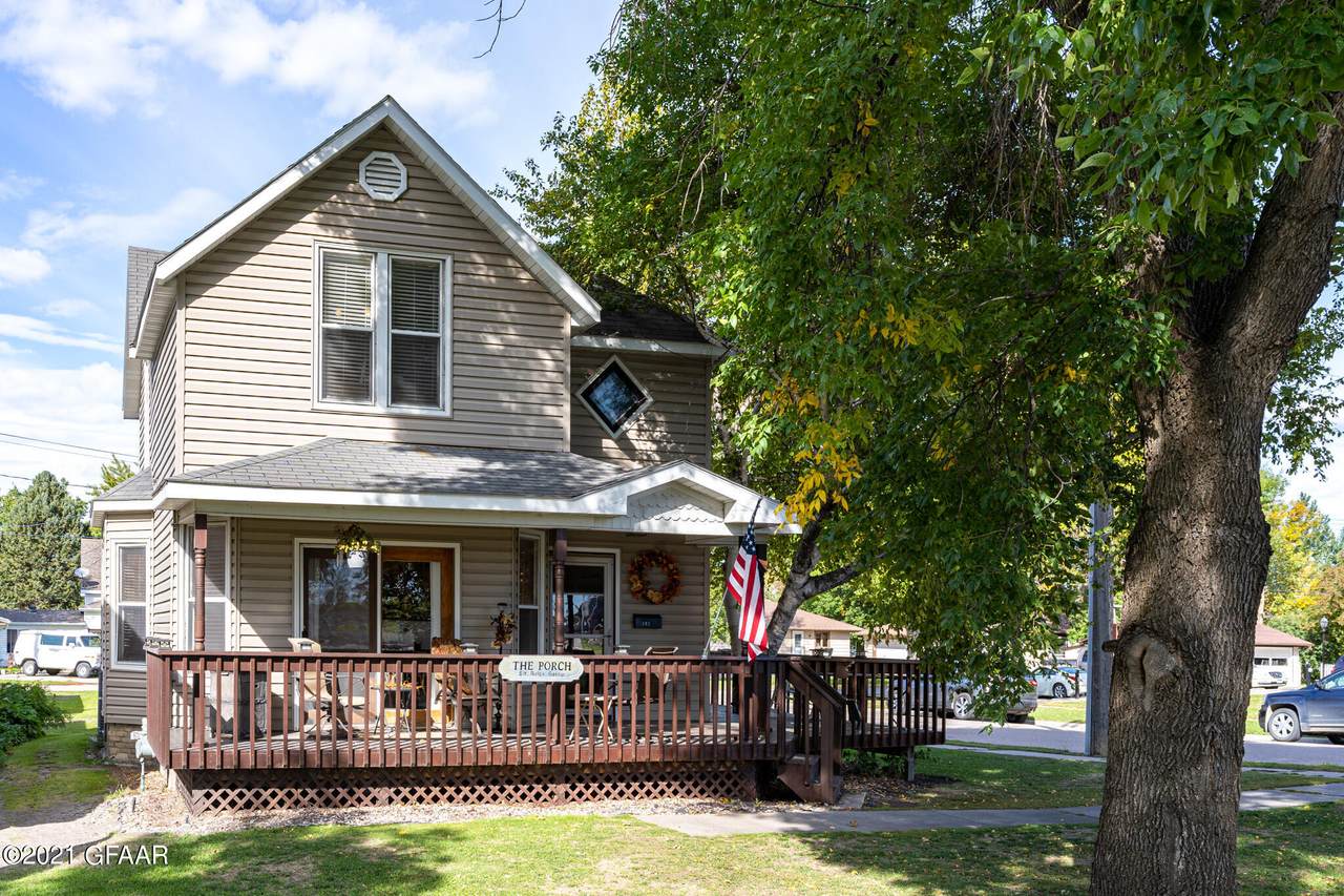 402 Woodland Avenue - Photo 1