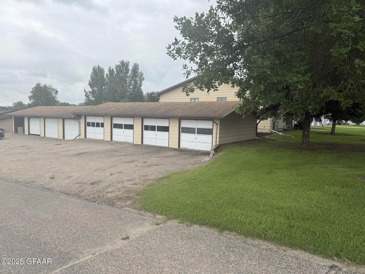 https://bt-photos.global.ssl.fastly.net/grandforks/1280_boomver_2_24-1999-2.jpg