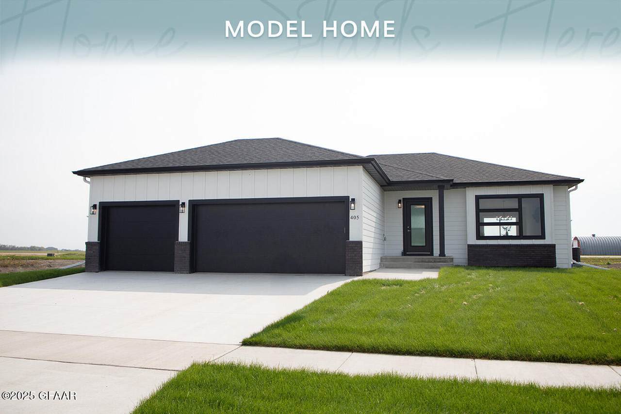 405 Wren Drive - Photo 1