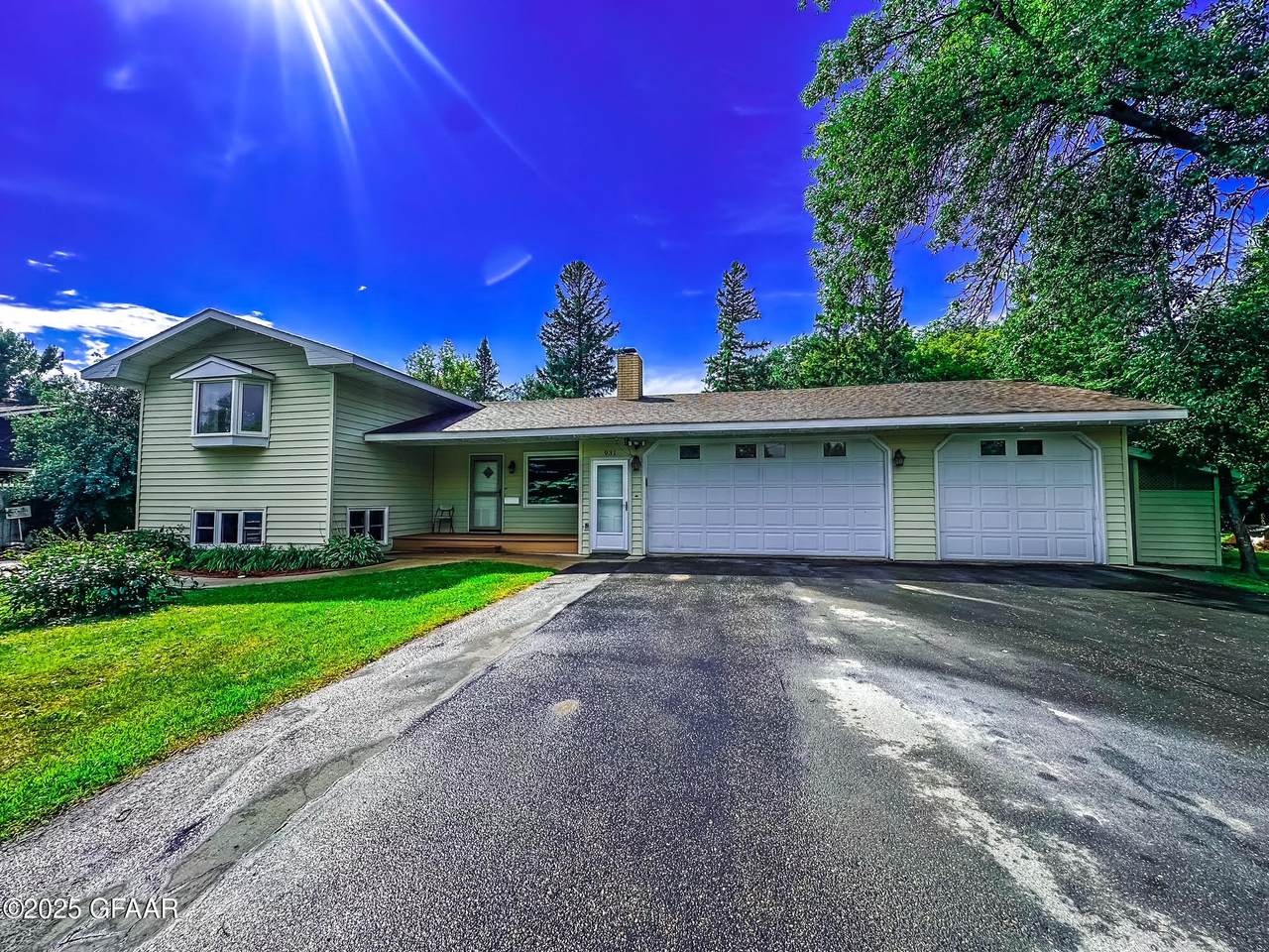 931 Minnesota Street - Photo 1