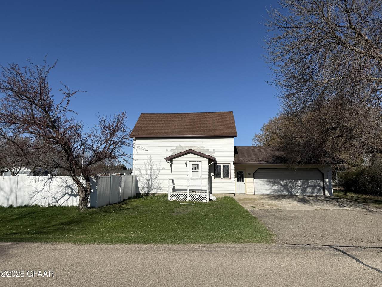 610 Ryan St. Street - Photo 1