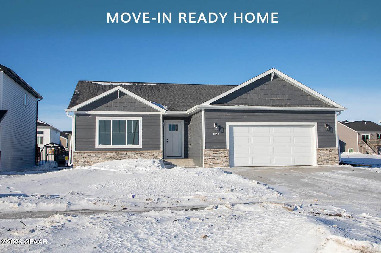 1050 David Drive - Photo 1