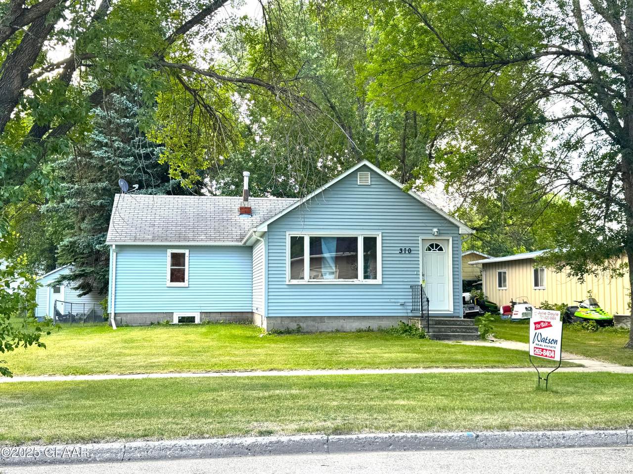 310 E 1St Avenue - Photo 1