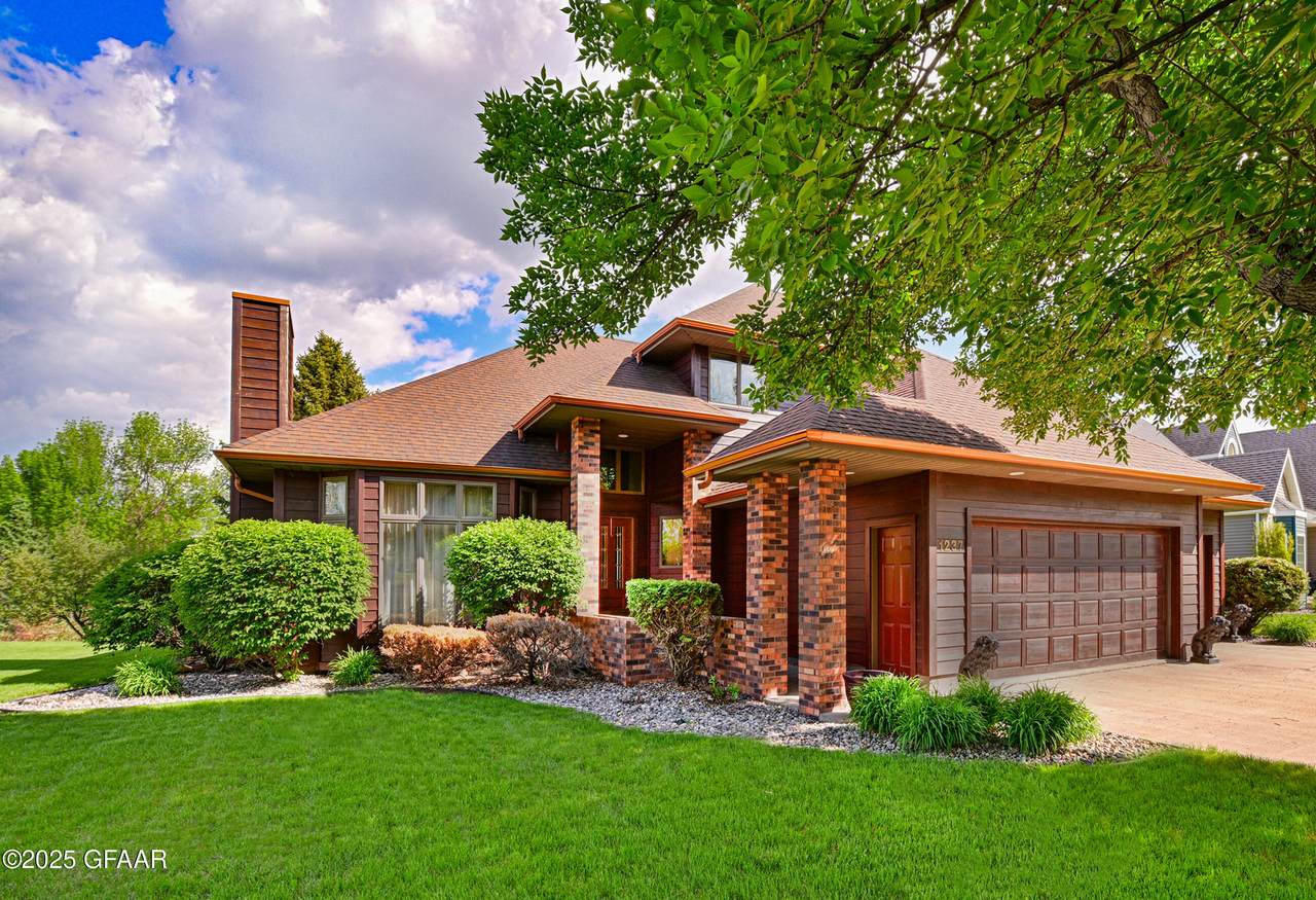 1237 36TH Street - Photo 1