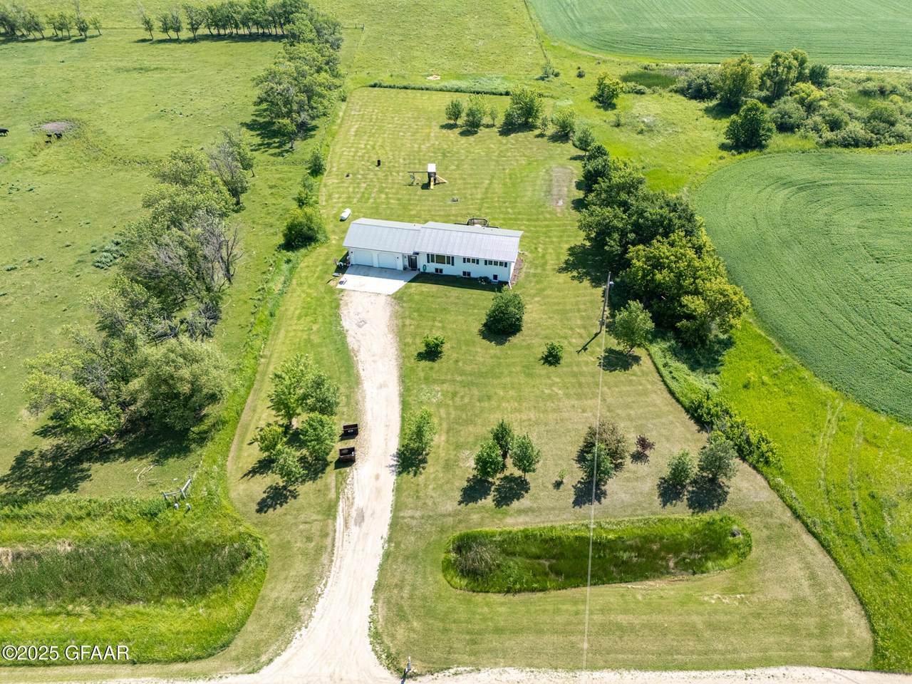 https://bt-photos.global.ssl.fastly.net/grandforks/1280_boomver_2_25-919-2.jpg