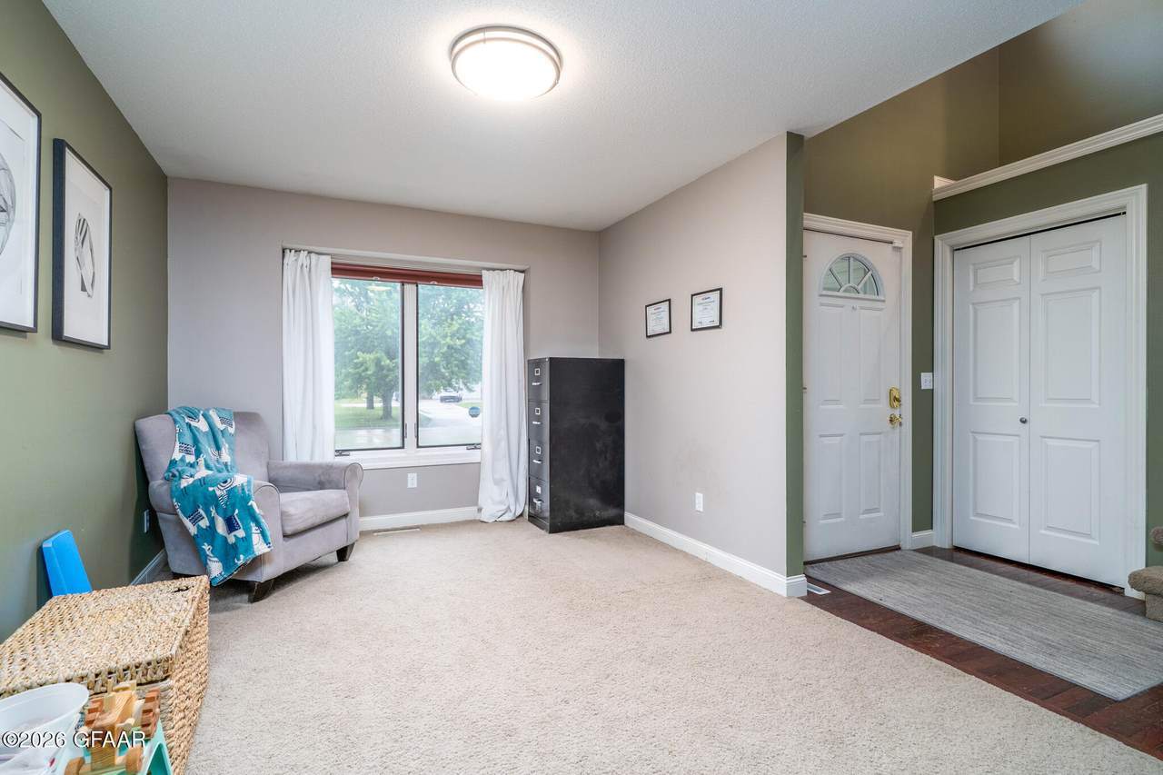 https://bt-photos.global.ssl.fastly.net/grandforks/1280_boomver_2_26-1197-2.jpg