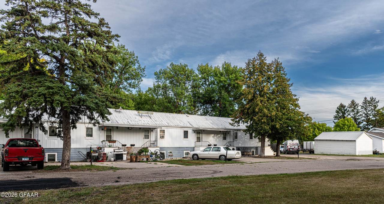 https://bt-photos.global.ssl.fastly.net/grandforks/1280_boomver_2_26-1239-2.jpg