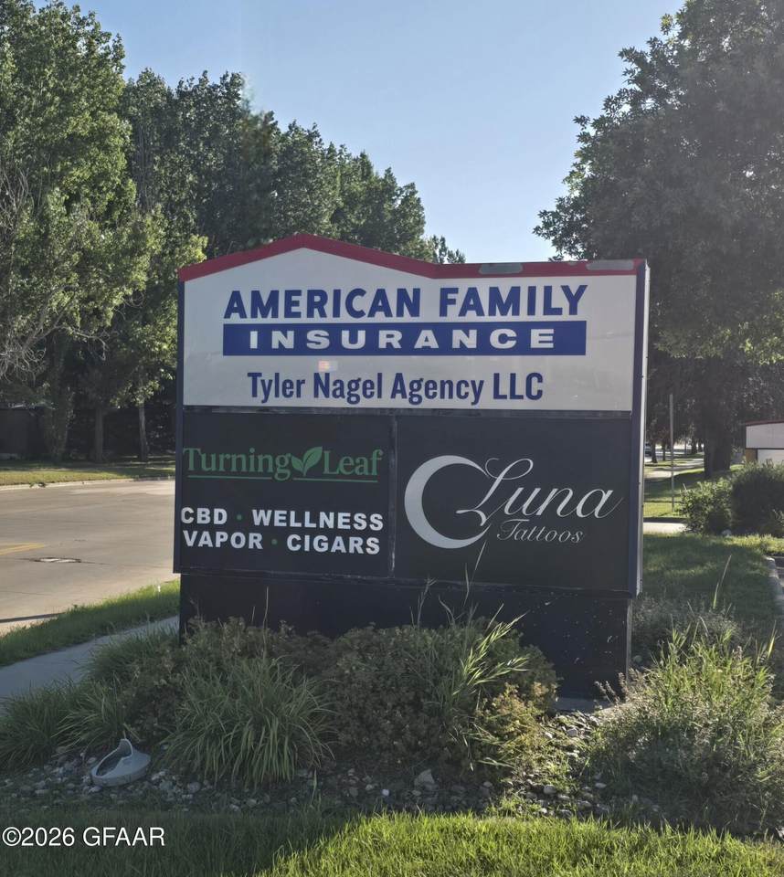 https://bt-photos.global.ssl.fastly.net/grandforks/1280_boomver_2_26-1351-2.jpg