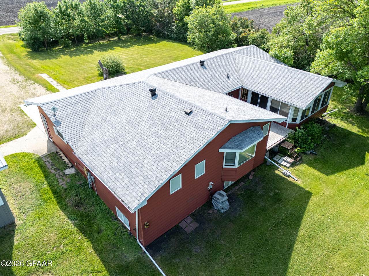 https://bt-photos.global.ssl.fastly.net/grandforks/1280_boomver_2_26-256-2.jpg