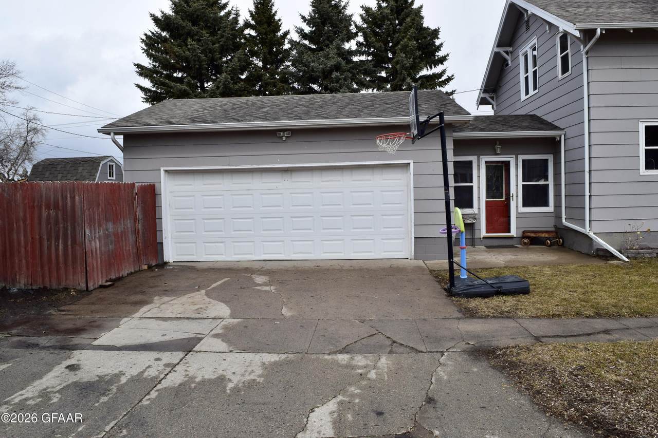https://bt-photos.global.ssl.fastly.net/grandforks/1280_boomver_1_26-425-2.jpg