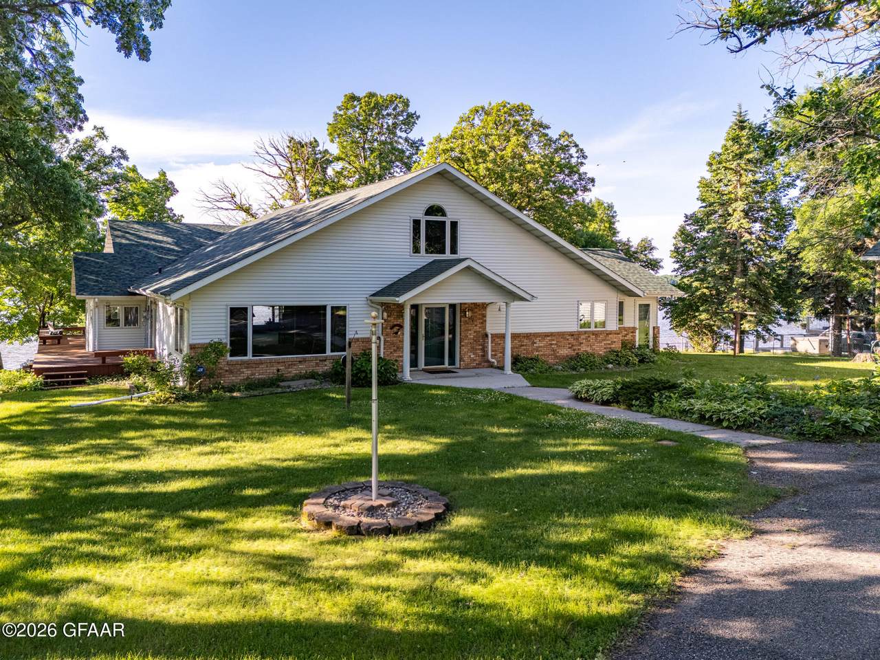 https://bt-photos.global.ssl.fastly.net/grandforks/1280_boomver_2_26-461-2.jpg