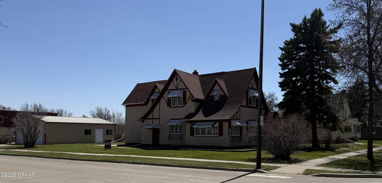 806 Griggs Avenue - Photo 1