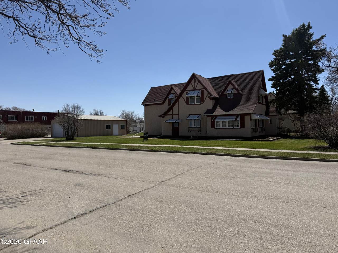https://bt-photos.global.ssl.fastly.net/grandforks/1280_boomver_2_26-634-2.jpg