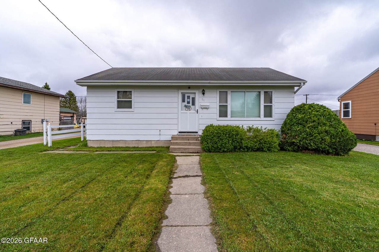 711 Washington Avenue - Photo 1