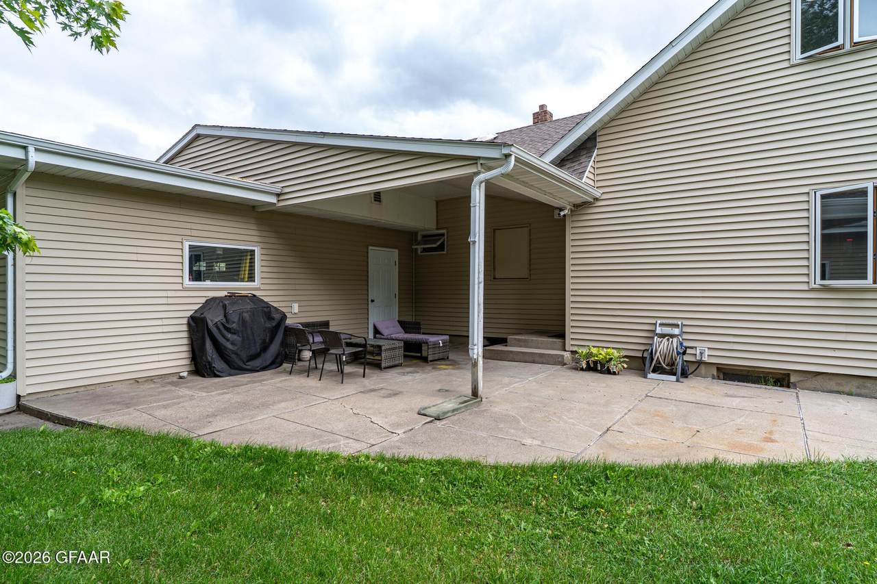 https://bt-photos.global.ssl.fastly.net/grandforks/1280_boomver_2_26-861-2.jpg