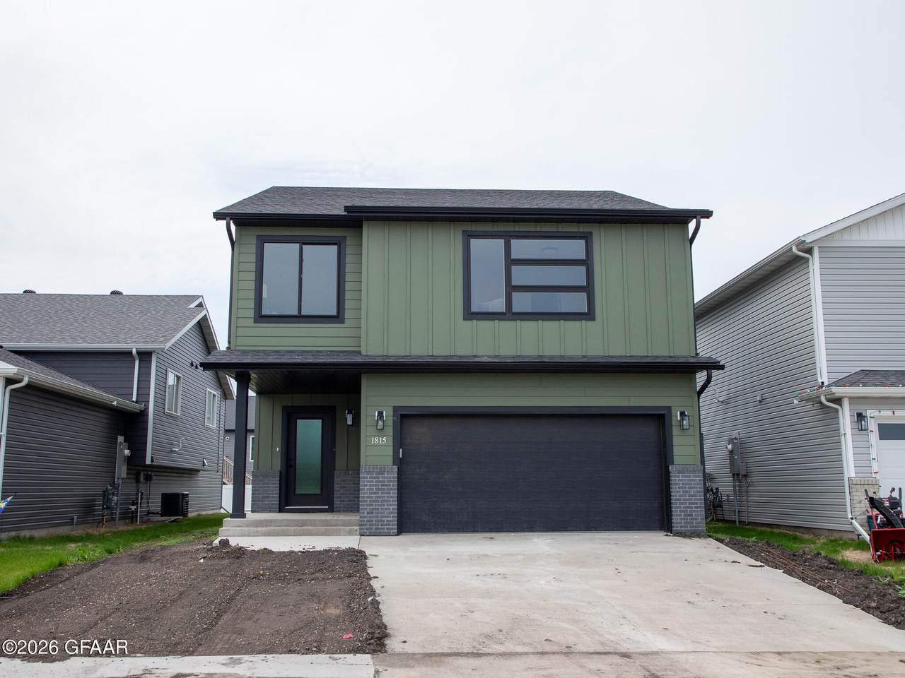 1815 41ST Avenue - Photo 1