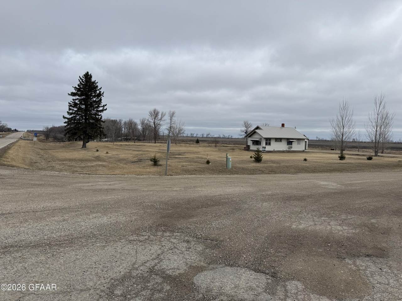 15505 Co Rd 9 - Photo 1