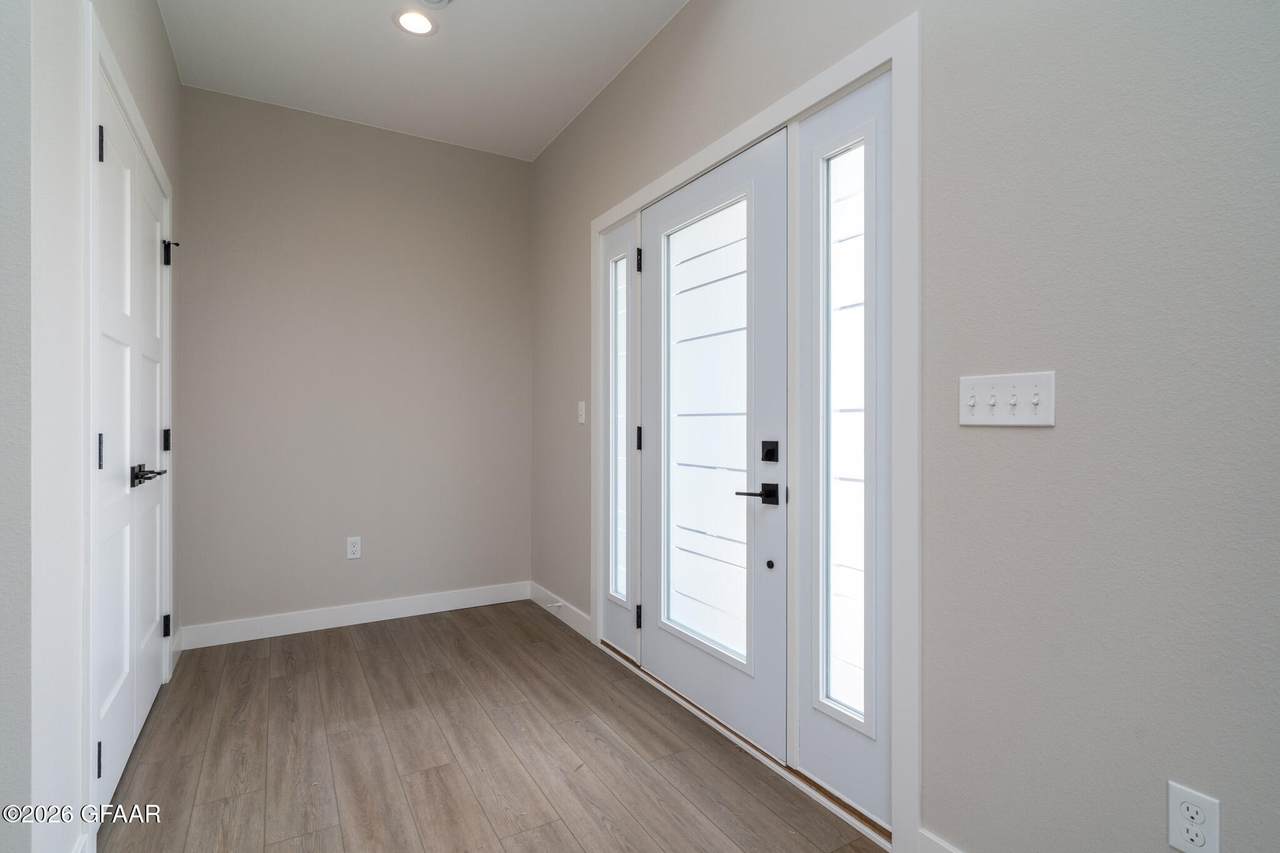 https://bt-photos.global.ssl.fastly.net/grandforks/1280_boomver_4_25-1498-2.jpg