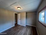 2495 9TH AVE NE - Photo 16