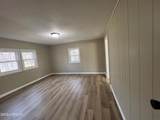 2495 9TH AVE NE - Photo 17