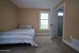 1082 Cliffs Place - Photo 18