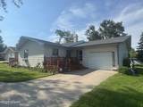 306 Dakota Avenue - Photo 4