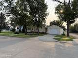 916 Manvel Avenue - Photo 2