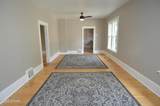 611 Walsh Street - Photo 11