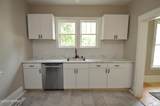 611 Walsh Street - Photo 3