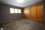 320 Daisy Avenue - Photo 17