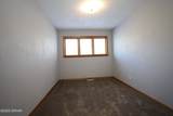 320 Daisy Avenue - Photo 19
