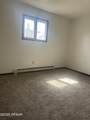 404 Oak Street - Photo 11