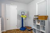 312 Booth Avenue - Photo 15