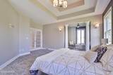 1030 James Avenue - Photo 30