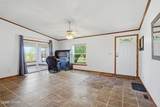 2245 Oak Avenue - Photo 5