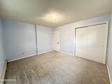 914 11TH Avenue - Photo 20