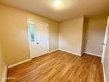 914 11TH Avenue - Photo 22